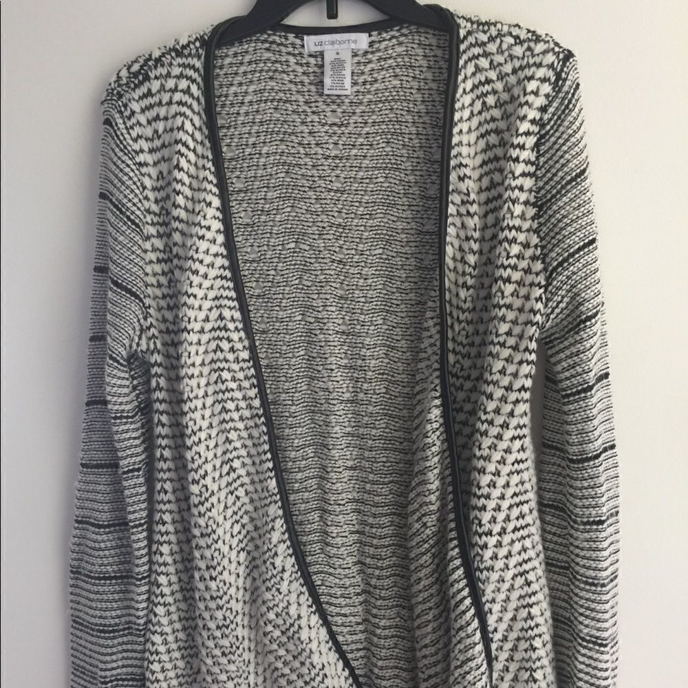 Cardigan sweater